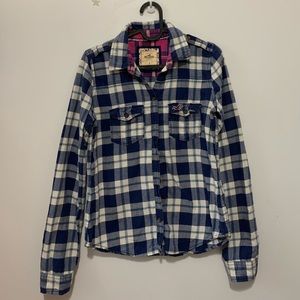 Hollister women’s blue & white flannel